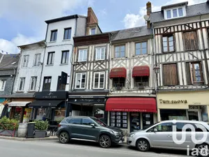 Building at Cormeilles (27260)