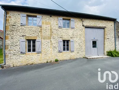 Immeuble à Briquenay (08240)