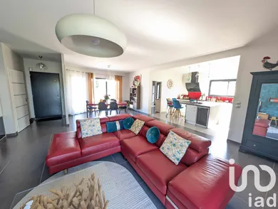 House in Sainte-Terre (33350)