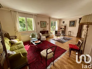 Maison traditionnelle à Lacroix-Saint-Ouen (60610)