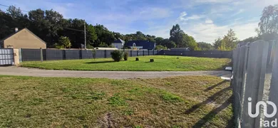Terrain à Montreuil-sur-Loir (49140)