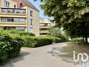 Duplex at Nanterre (92000)