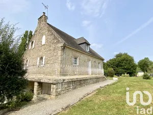 Traditional house at Lanvallay (22100)