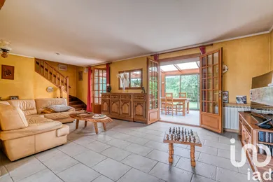 Maison traditionnelle à Charny (77410)