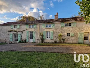 Longere at Civaux (86320)