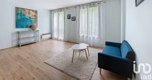 Apartment in Brunoy (91800)