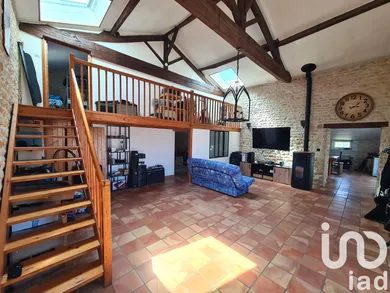 Maison de campagne à Beurlay (17250)