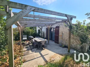 Maison de campagne à Beurlay (17250)