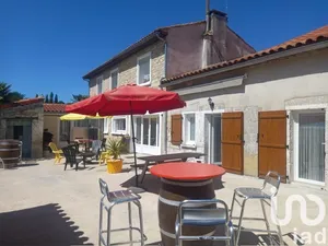 Maison à Mornac (16600)