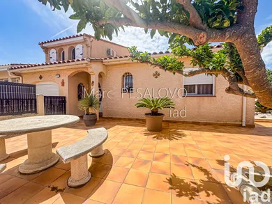 Maison à Saint-Laurent-de-la-Salanque (66250)