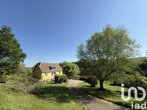 House at Brionne (27800)