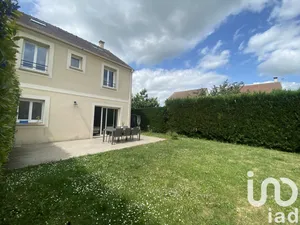 Maison traditionnelle à Ablis (78660)