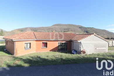 House at Saint-Affrique (12400)