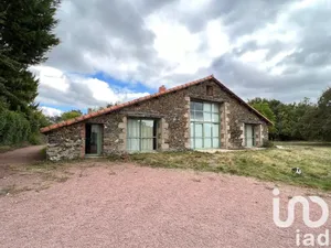 Domaine à Le Girouard (85150)