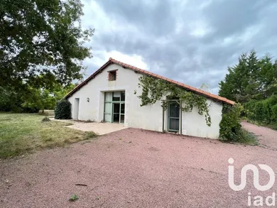 Domaine à Le Girouard (85150)