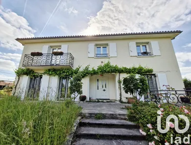 Demeure à Manot (16500)