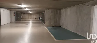 Parking at Clichy (92110) — 5/9