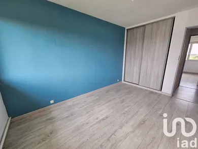 Apartment at Saint-Saulve (59880)