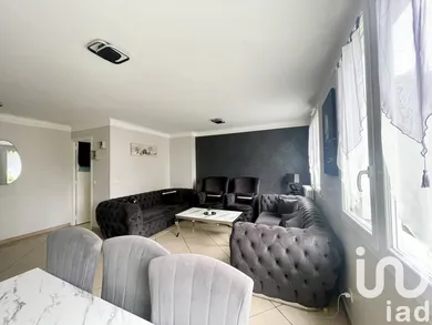 Apartment in Villiers-le-Bel (95400)