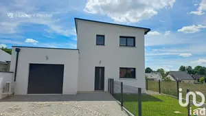 House at Allaire (56350)