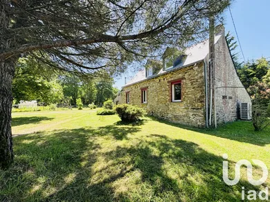 Maison à Saint-Aubin-des-Châteaux (44110)