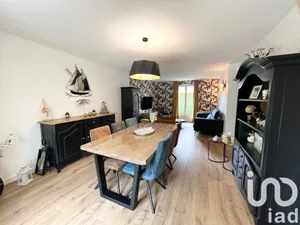 Maison à Bonchamp-lès-Laval (53960)