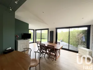 House at Bonchamp-lès-Laval (53960)