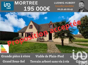 House at Mortrée (61570)