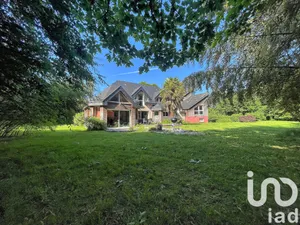 Maison d'architecte à Quincampoix (76230)