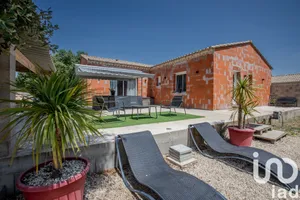 Maison traditionnelle à Grillon (84600)