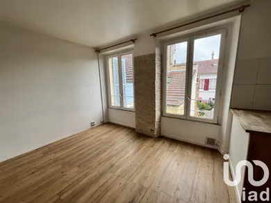 Studio à Rambouillet (78120) — 6/14