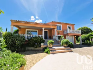 Maison traditionnelle à Puissalicon (34480)