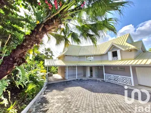 Maison d'architecte à LES ABYMES (97139)