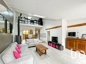 House at Montfermeil (93370)