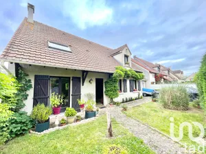 Maison traditionnelle à Moissy-Cramayel (77550)