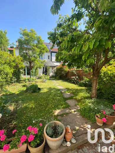 Maison traditionnelle à Bois-Colombes (92270)