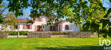 Maison traditionnelle à Marclopt (42210)