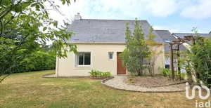 House at Saint-Molf (44350)