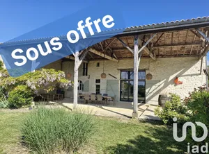 Maison de campagne à Gensac (33890)