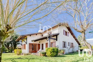 House at Léognan (33850)