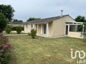 House at Hourtin (33990)