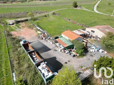 Parking à saint paul de fenouillet  (66220)