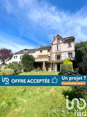 House at Vaux-sur-Seine (78740)