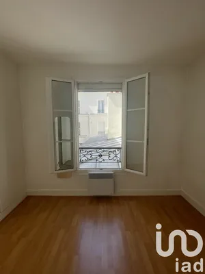 Apartment at Paris (75011)