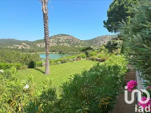 Maison d'architecte à La Londe-les-Maures (83250)