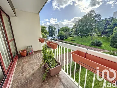 Apartment at Vélizy-Villacoublay (78140)