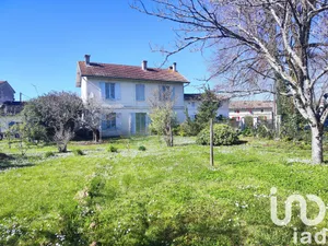 House at Sablons (33910)