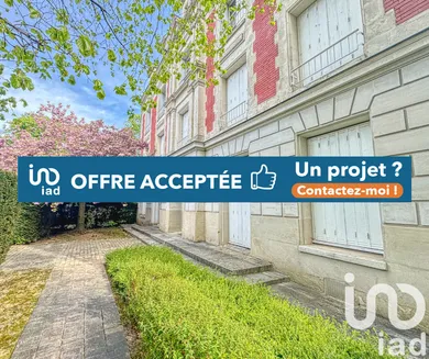 Apartment at Montmorency (95160)