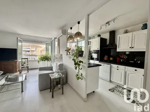 Appartement à Aix-en-Provence (13090)