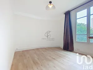 Apartment at Paris (75018)
